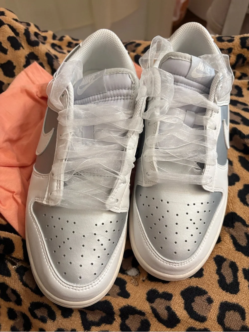 Nike Dunk Lows Womens size 9 Silver and White Lace Shoe Strings Brand New
